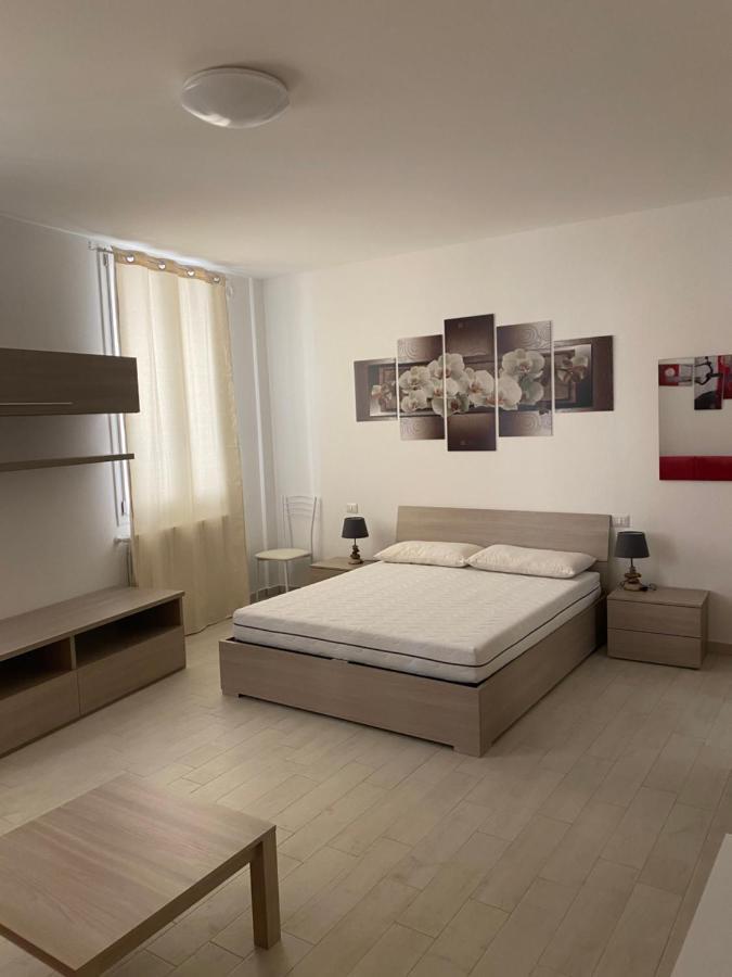 Senza Pensieri Via 4 Novembre/Via Diaz Apartment Crema Exterior photo